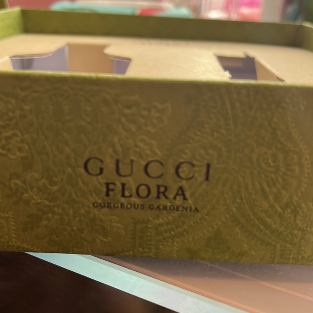 Gucci Box - Picture 3 of 3